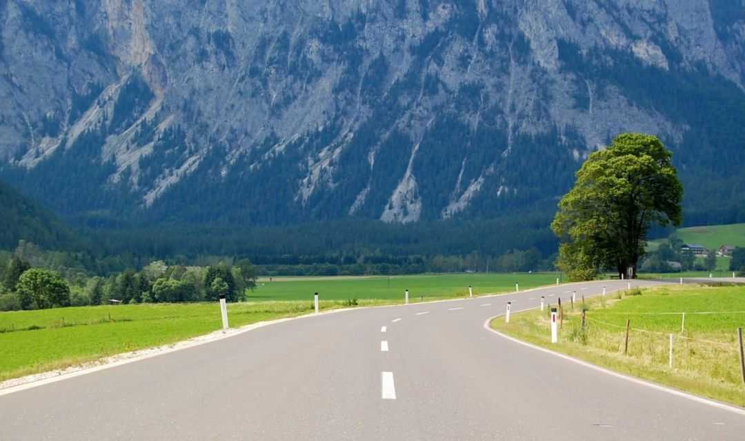 Drivers Face Penalties in Germany for Running Out of Gas on Highways