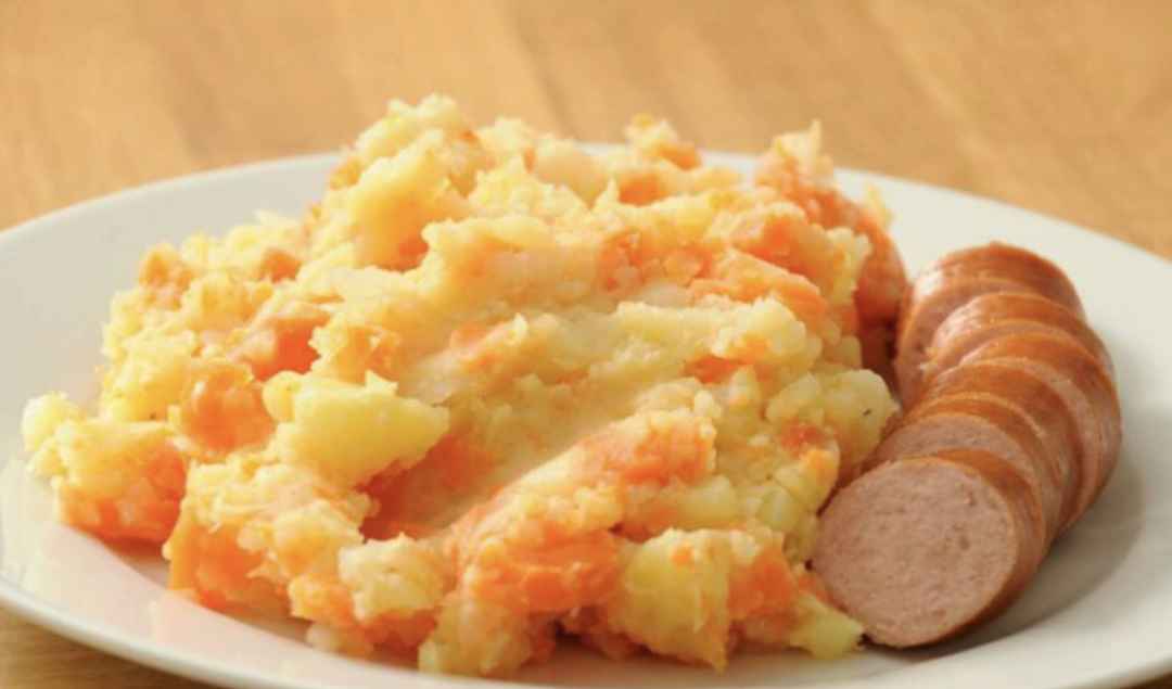 Exploring Dutch Comfort Food: Stories and Flavors of Traditional Mashed Dishes