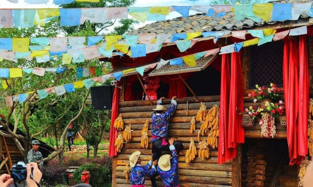 Mosuo People: The "Mysterious Kingdom of Women" with Unique Matriarchal Traditions