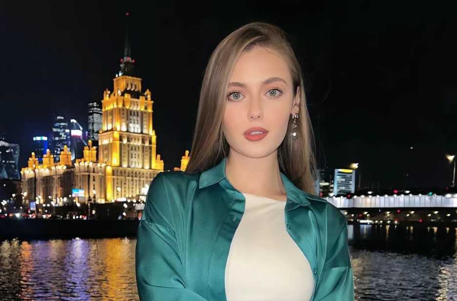 Life Photos of Foreign Beauties: Issue 173 - Amateur Model’s Styled Daily Moments